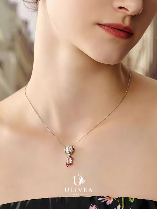 Crimson Love Essence Necklace