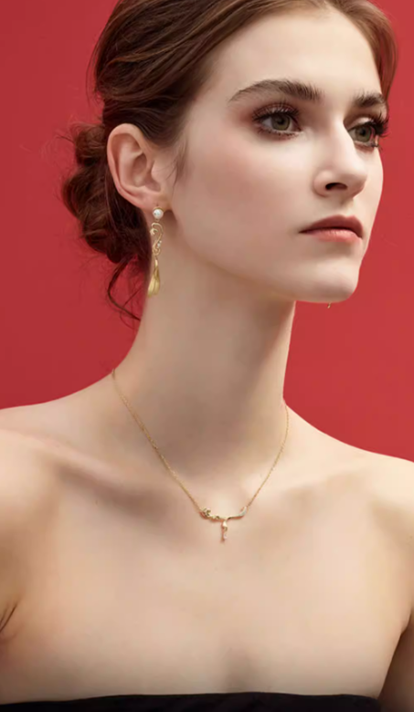 Mermaid Dream Pendant Necklace